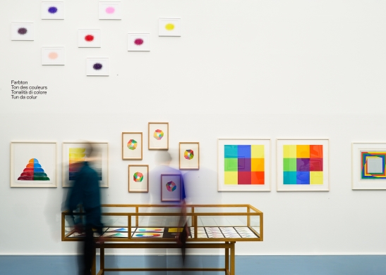 Öffentliche Führung durch die Ausstellung «Farbraum» in der Nationalbibliothek Bern 